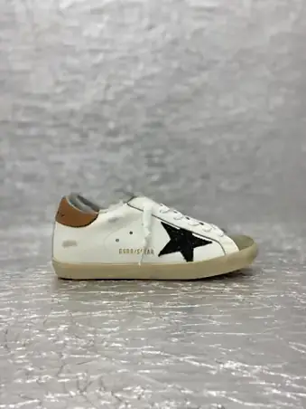 Golden Goose Deluxe Brand Chunky Sneakers [38 styles]